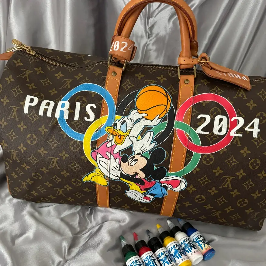 Paint for bags